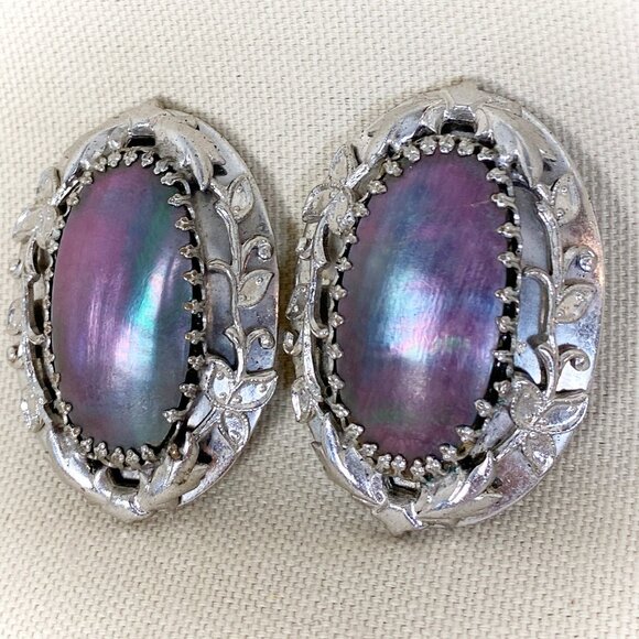 Vintage 1980s Whiting & Davis Filigree and Shell Statement Clip On Earrings - Picture 1 of 6